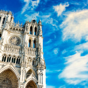 Les bâtisseurs de cathédrales au Moyen Âge